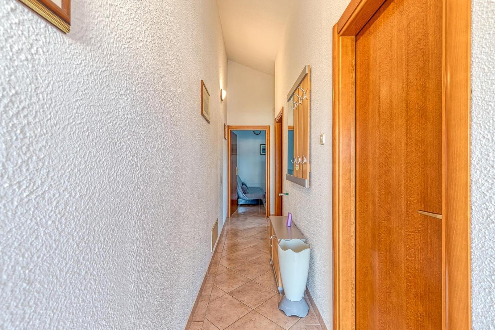 Apartment Vilma Funtana Exterior photo